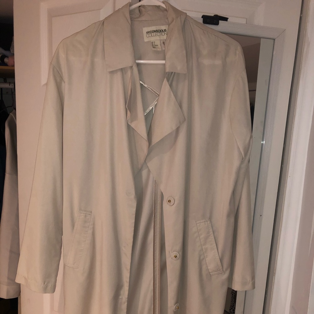 jacket - Picture 3 of 3